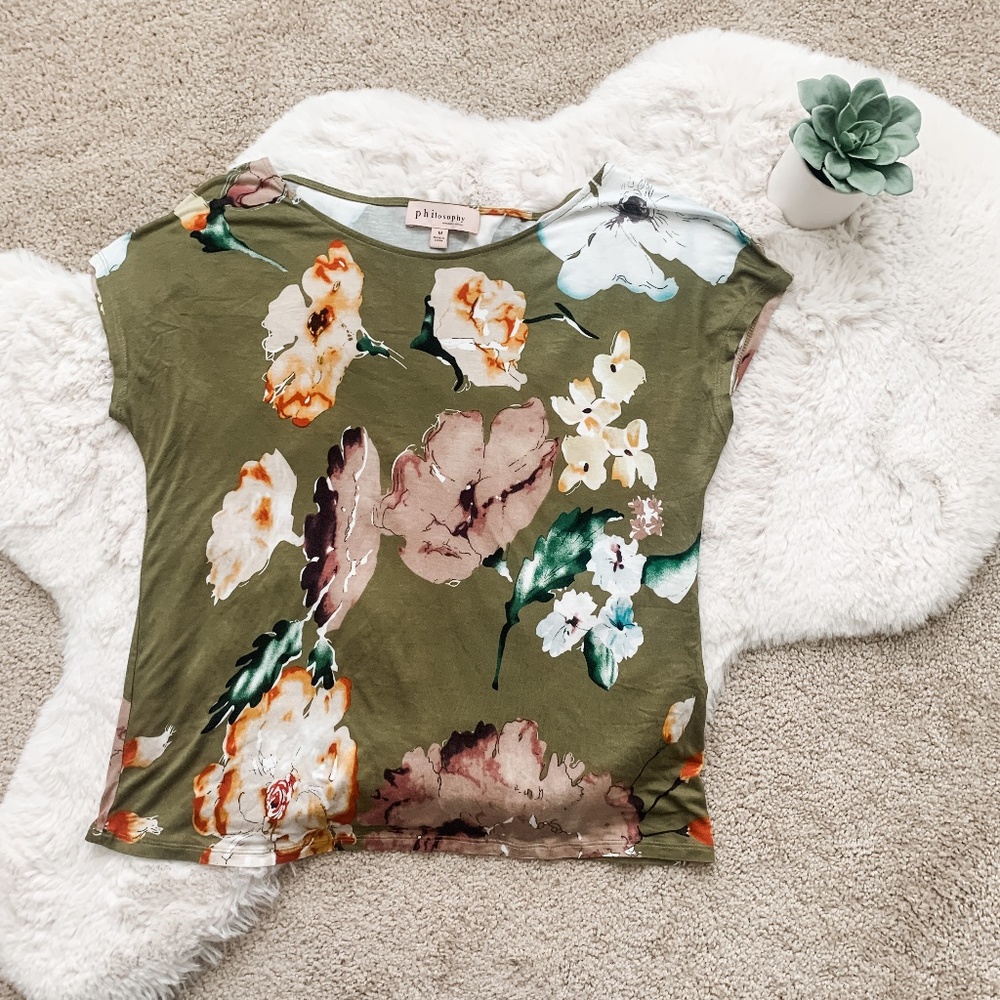 Philosophy Green Floral Short Sleeve Top- Size Medium